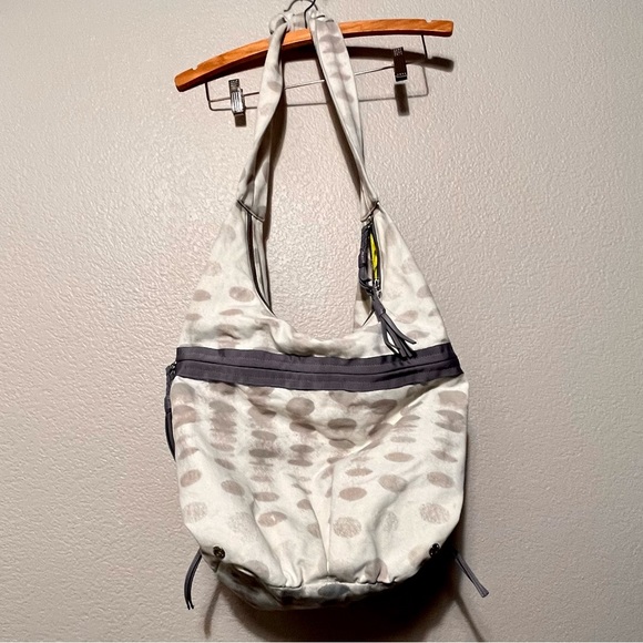 Lululemon Sackasana Gym Yoga Tote Shoulder Bag - Picture 11 of 11